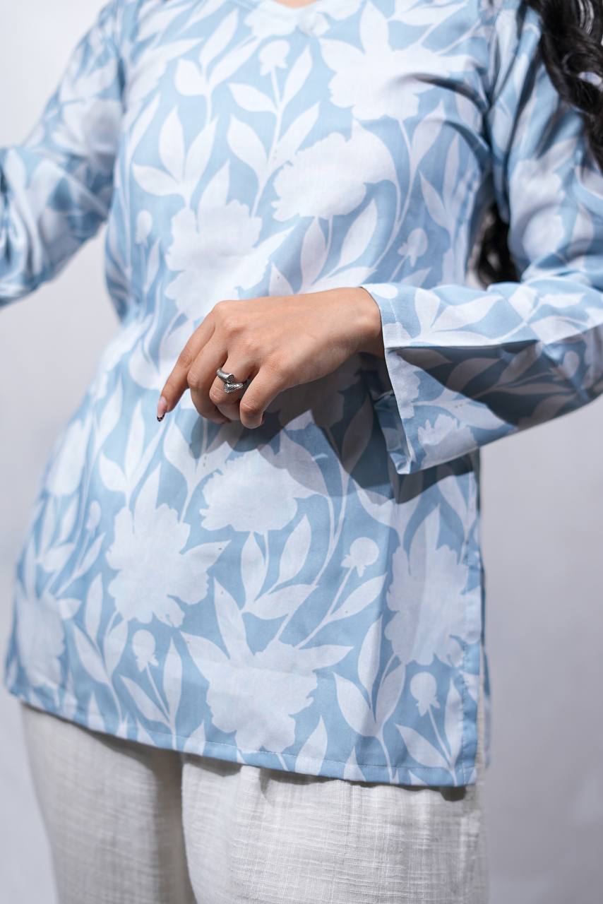 JULIEE FLORAL FULL SLEEVED KURTI