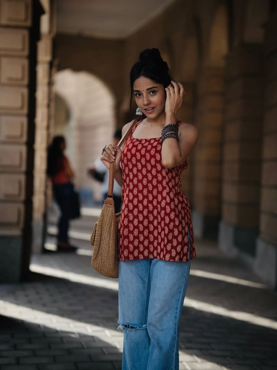 ALIA DEEP BACK SHORT KURTI