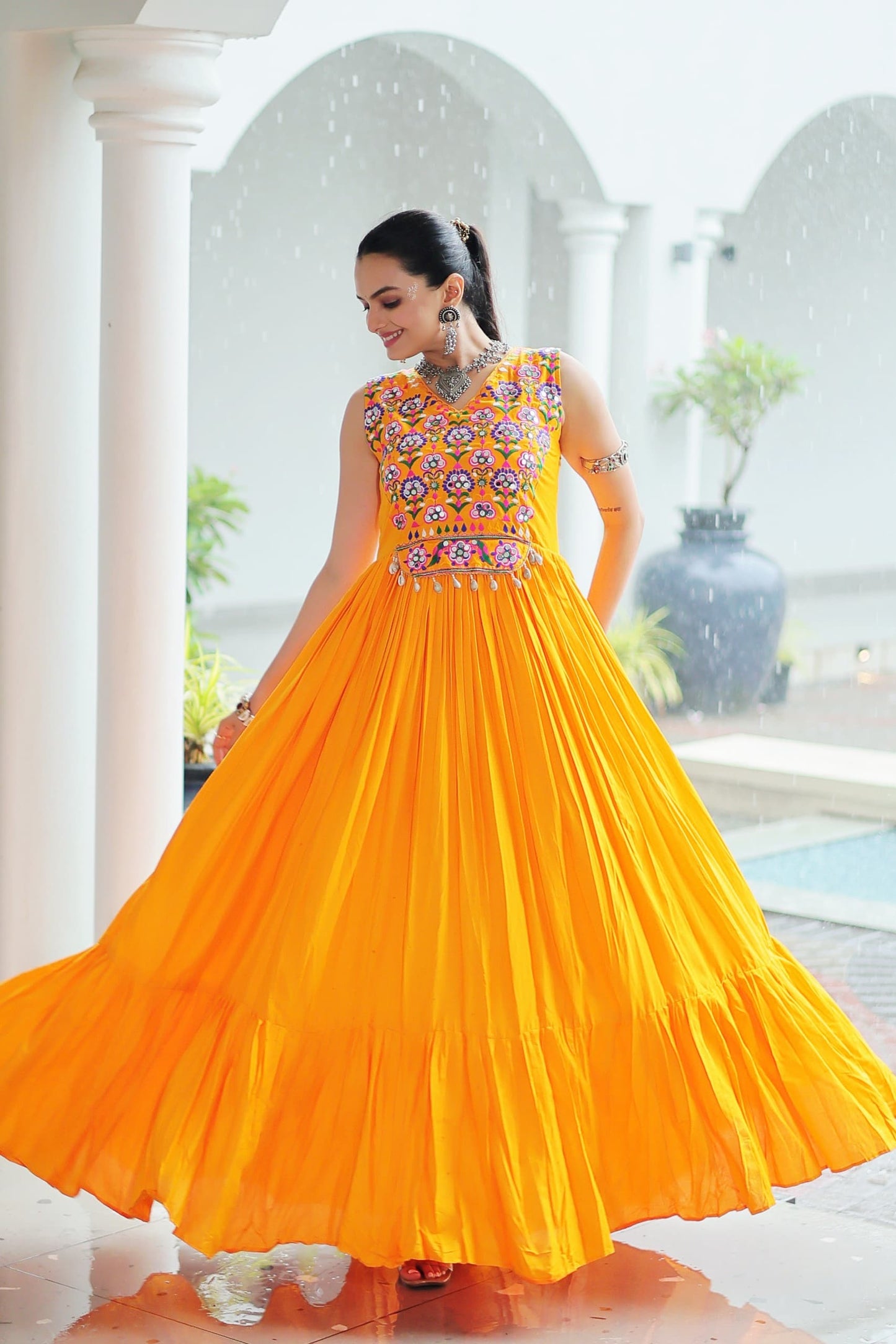 💃🏻 NAVRATRI COLLECTIONS-2025 🤳 #Gownlove💕 #Navratri2025