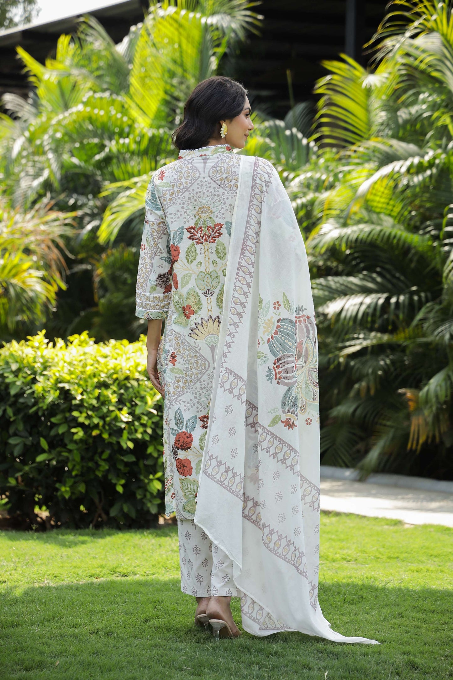 White Floral Printed Cotton Kurta Set with Dupatta & Pants
