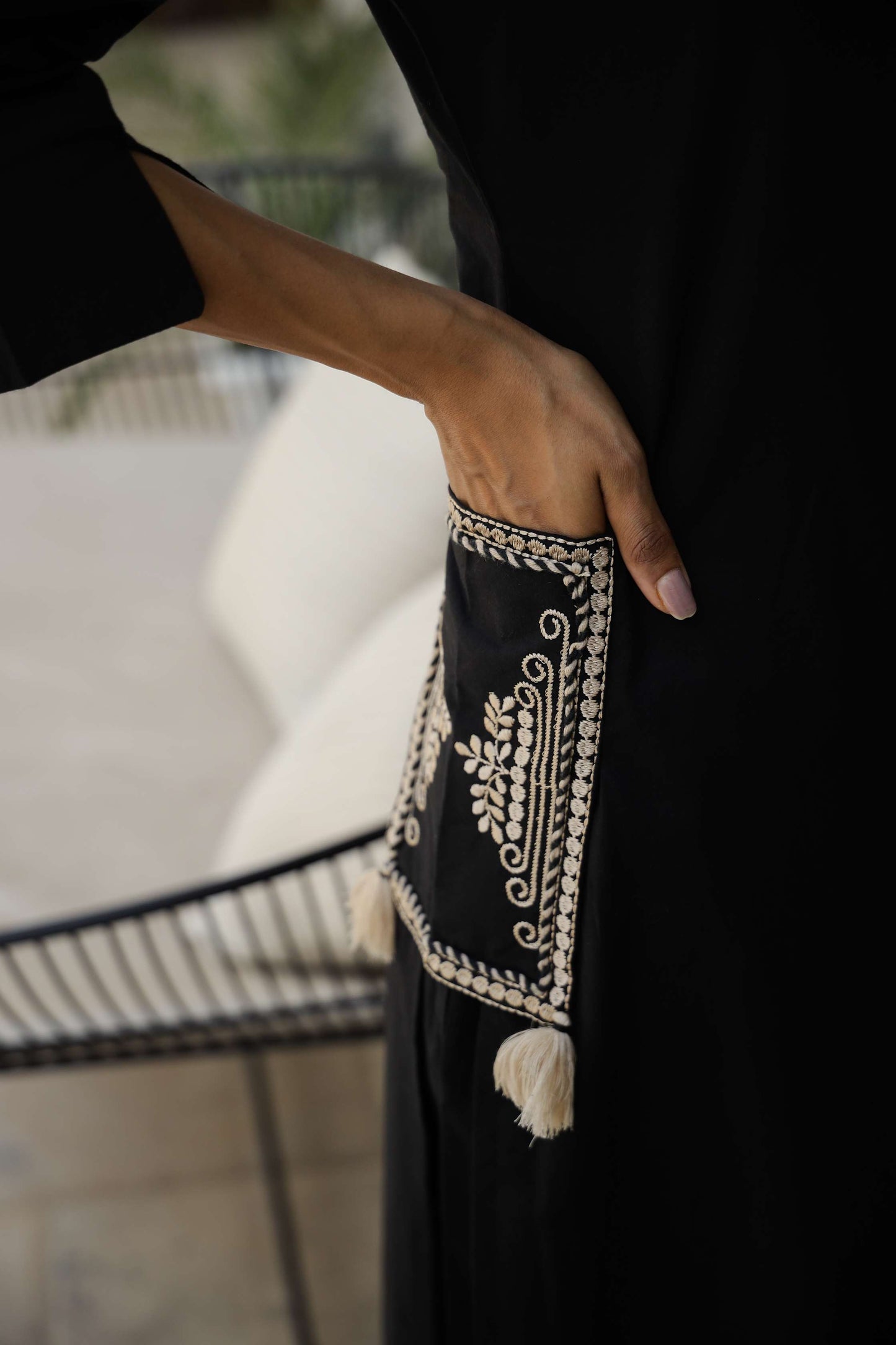 Black Solid Cotton Kurta Set with Embroidered Pocket