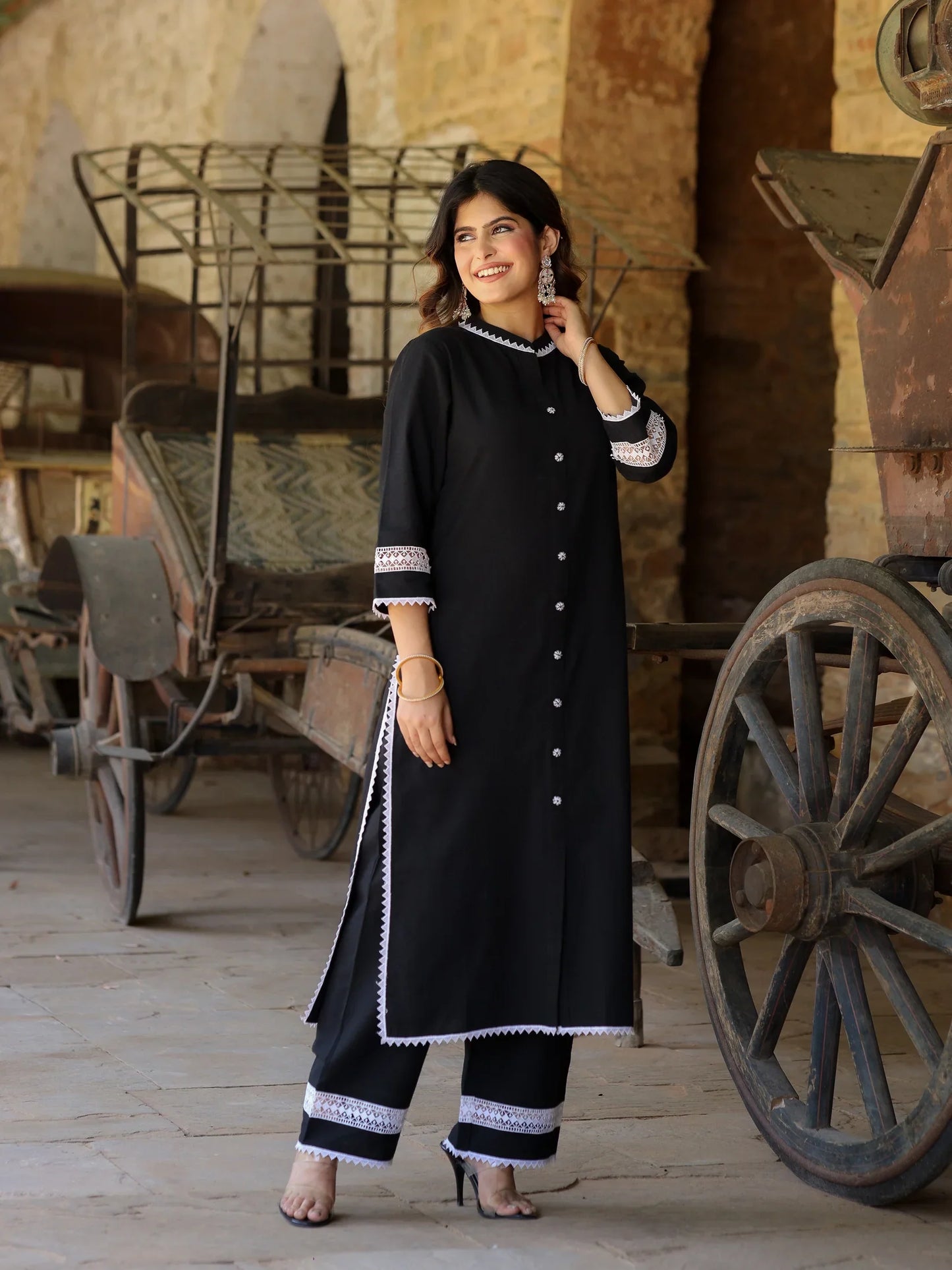 Lace Harmony Kurta Set