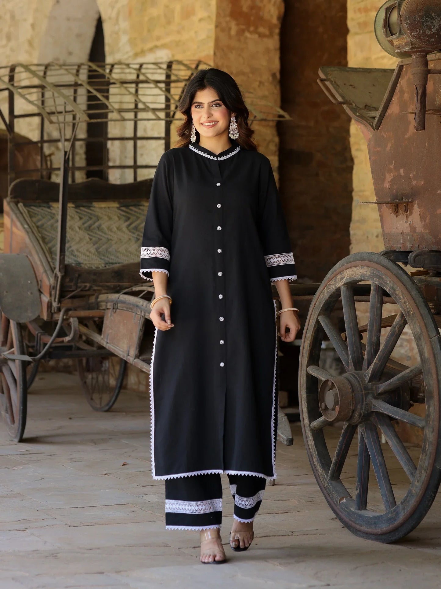 Lace Harmony Kurta Set