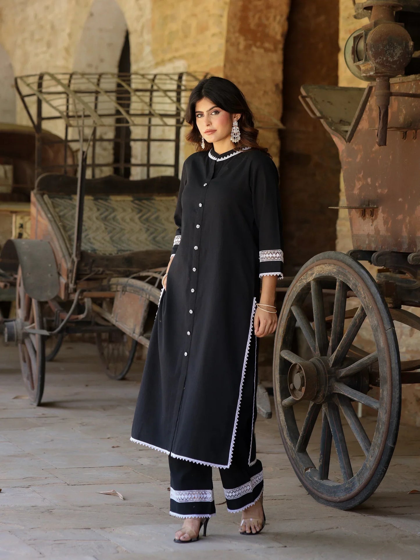 Lace Harmony Kurta Set
