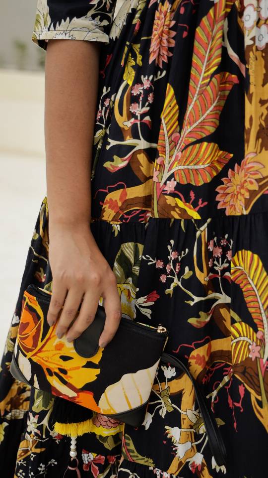 Black Botanical Floral Maxi Dress with Vintage Charm