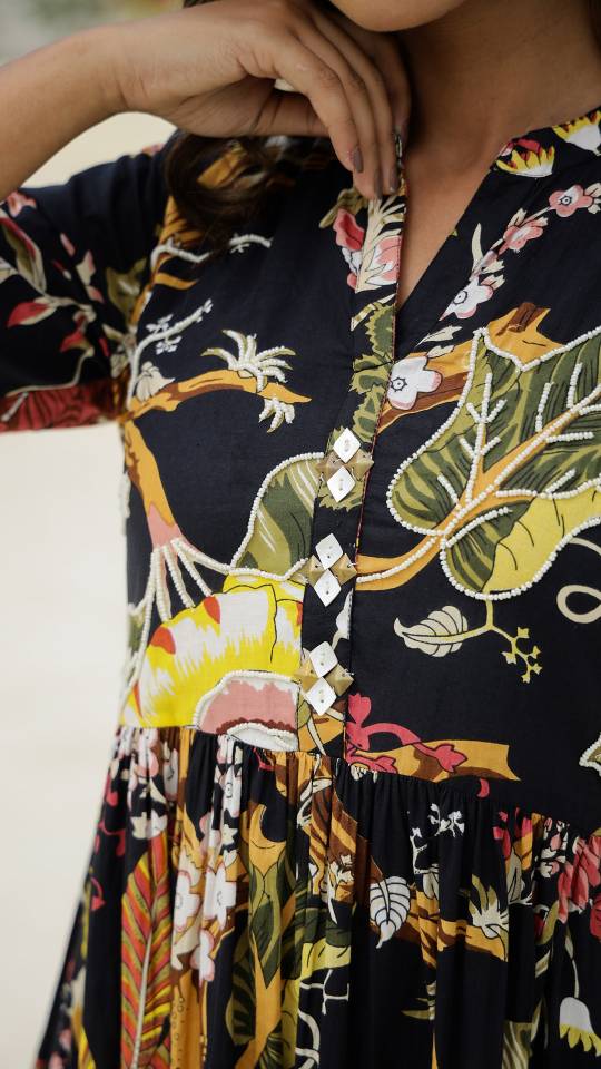 Black Botanical Floral Maxi Dress with Vintage Charm