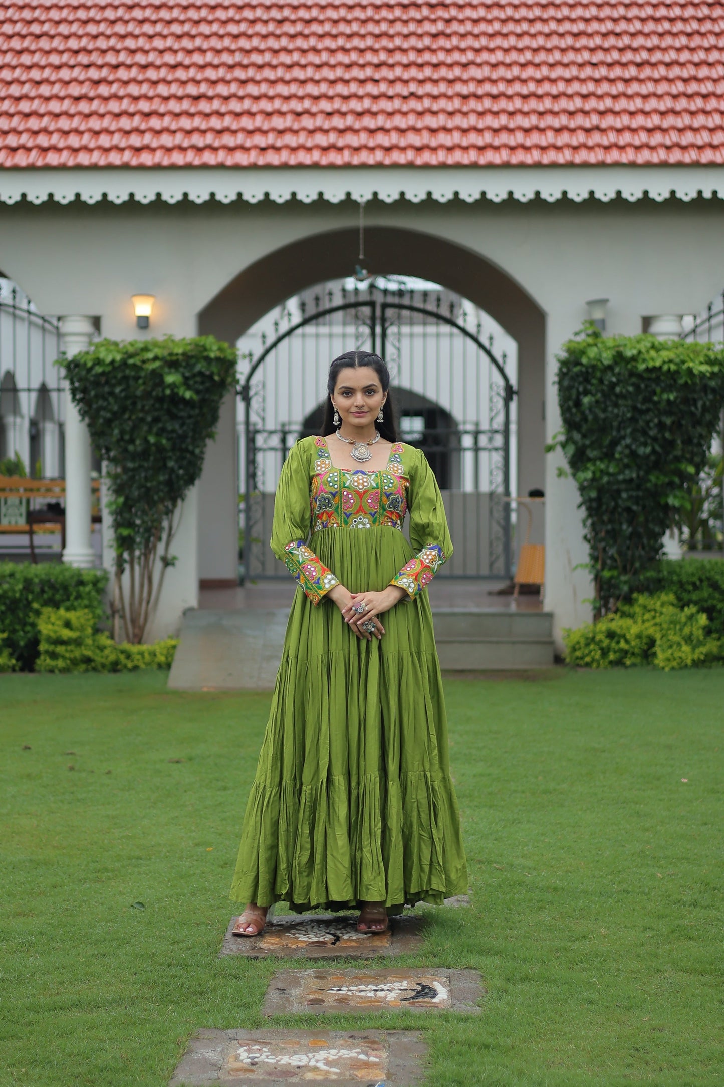 ๐๐ป NAVRATRI COLLECTIONS-2025 ๐คณ #Gownlove๐ #Navratri2025