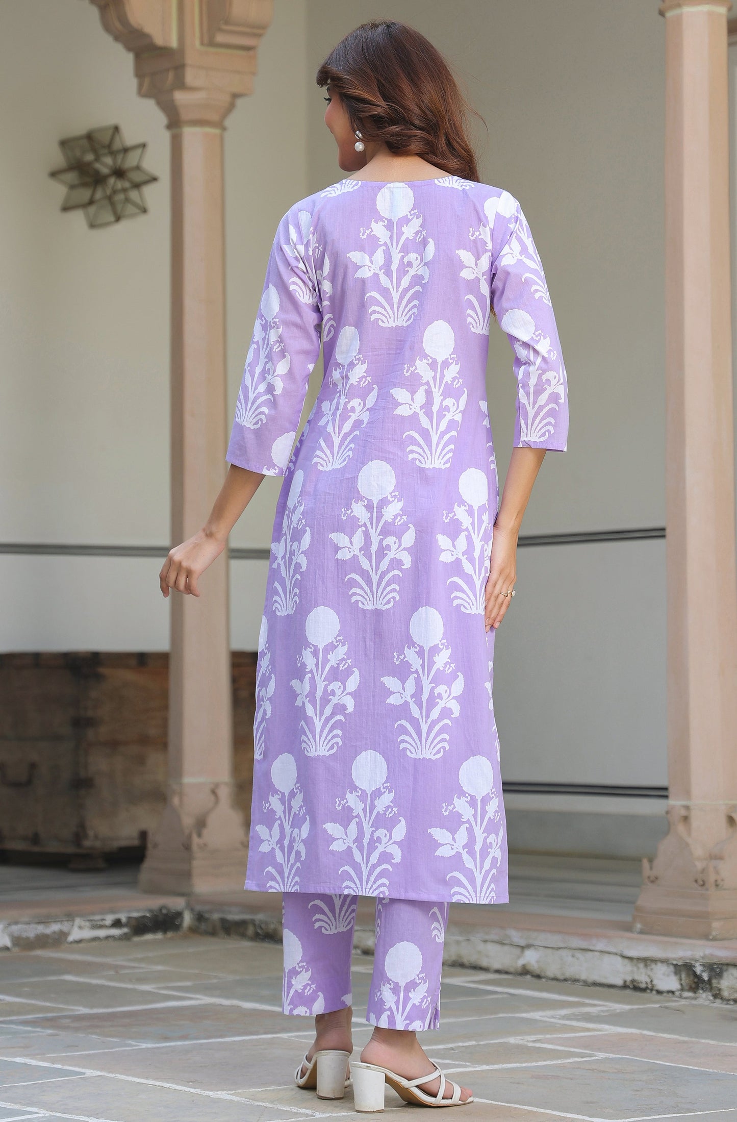 Lavender & White Floral Print Cotton Kurta Set for Women – 2 Piece Cotton Ethnic Wear
