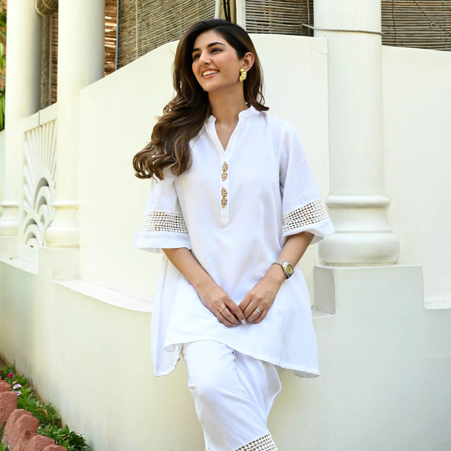 Saanvi White Cotton Flex Co-ord Set with Lace Accents