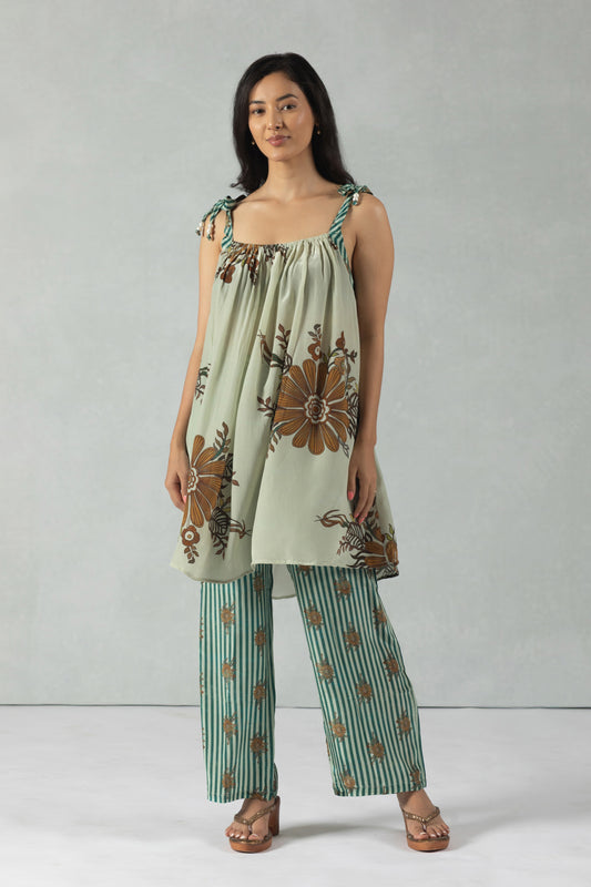 Green Sleeveless Flowy Crepe Co-Ord Set