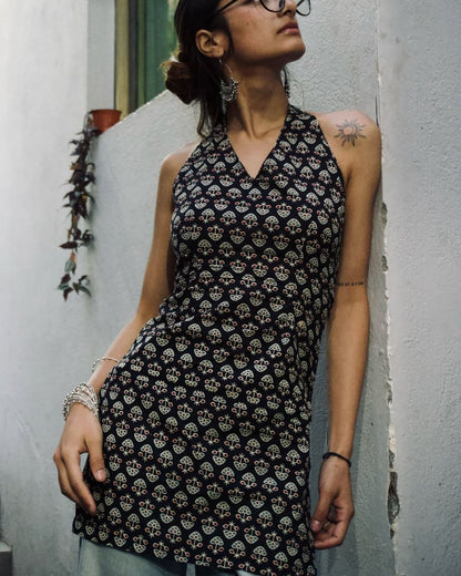 GULAB HALTER NECK KURTI