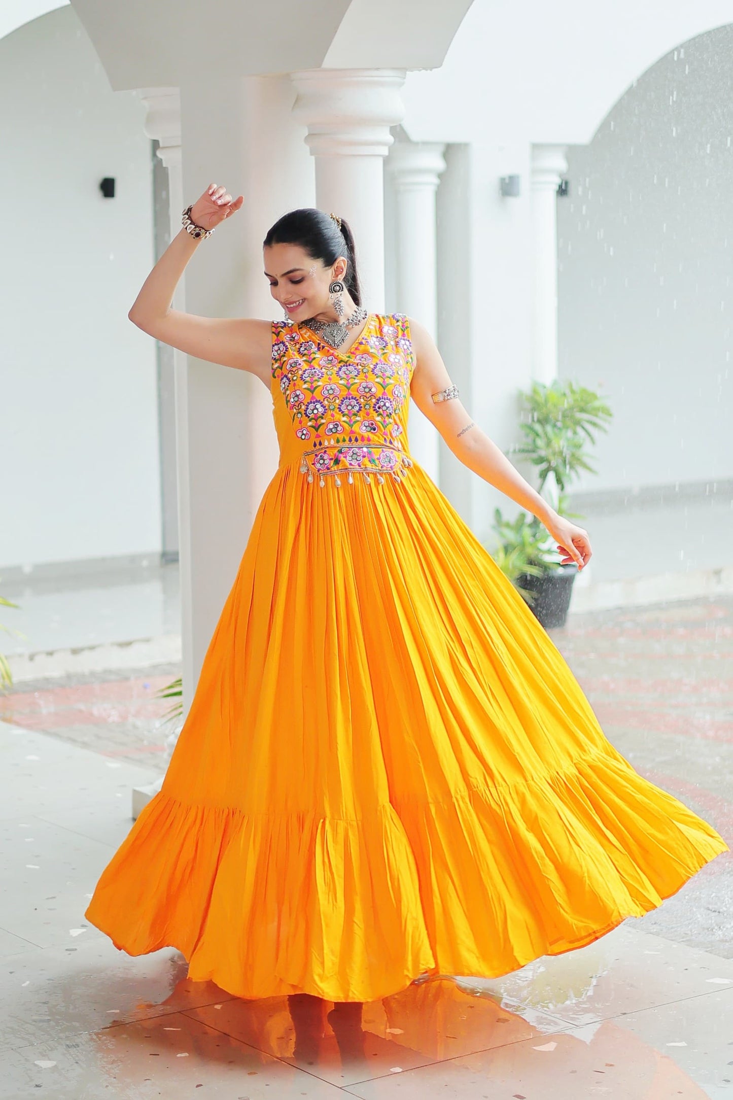 💃🏻 NAVRATRI COLLECTIONS-2025 🤳  #Gownlove💕 #Navratri2025