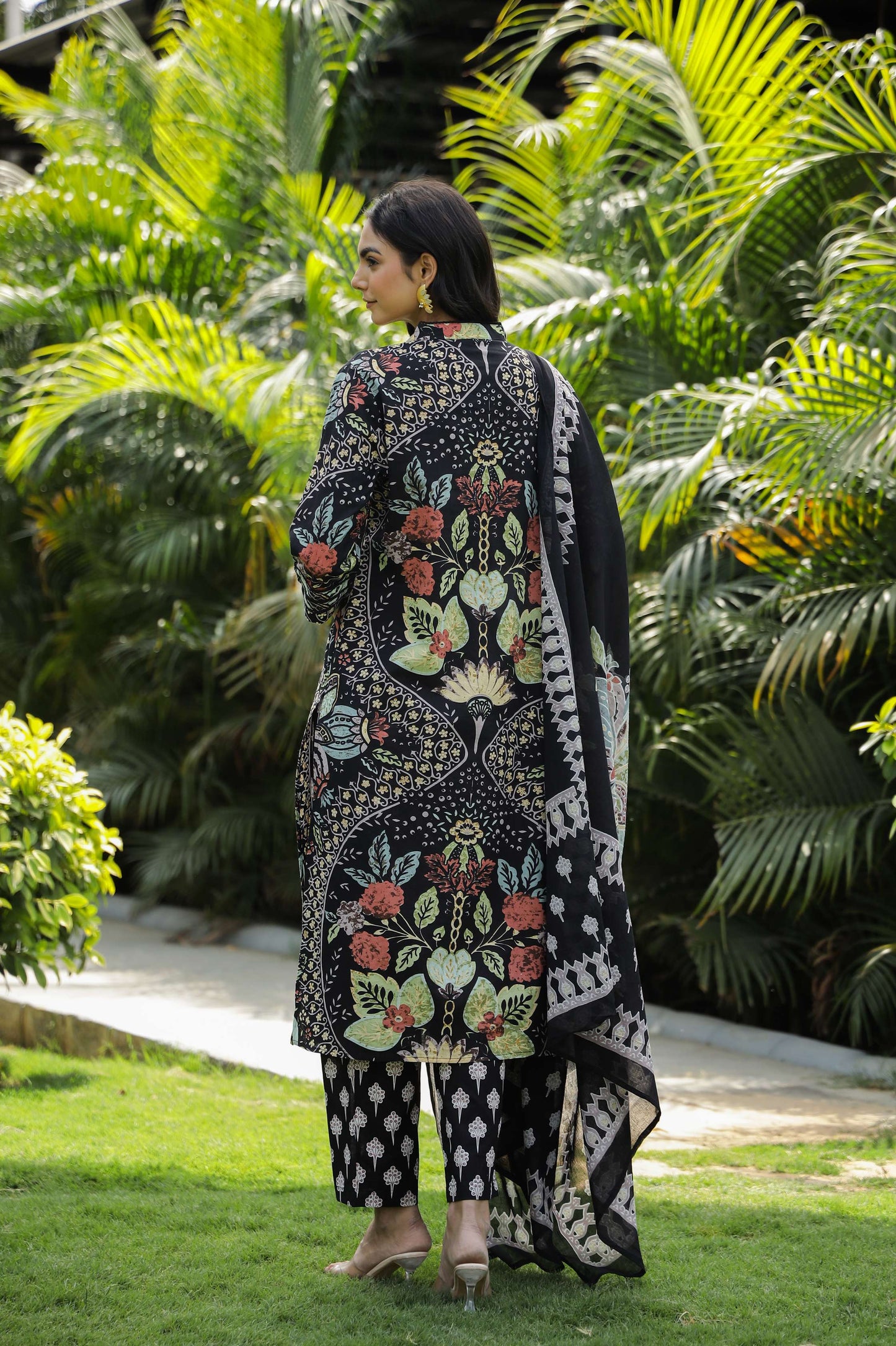 Black Floral Printed Cotton Kurta Set with Dupatta & Pants