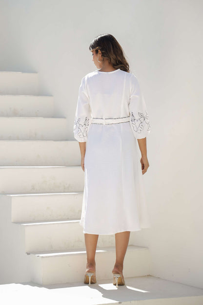 Elegant White Embroidered Cotton Midi Dress with Belt