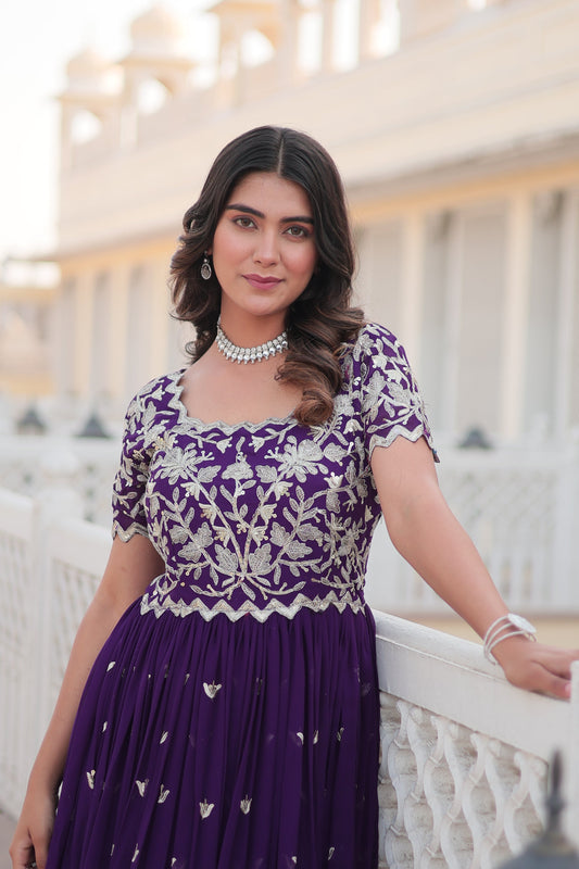 Stylish Faux Blooming Fabric Ensemble with Intricate Zari & Sequins Embroidery – Ready-to-Wear Ethnic Set