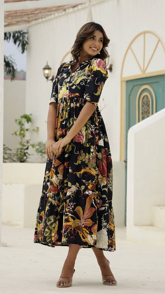 Black Botanical Floral Maxi Dress with Vintage Charm