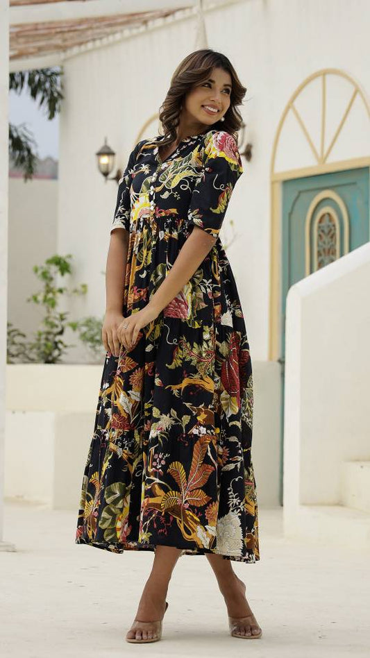 Black Botanical Floral Maxi Dress with Vintage Charm