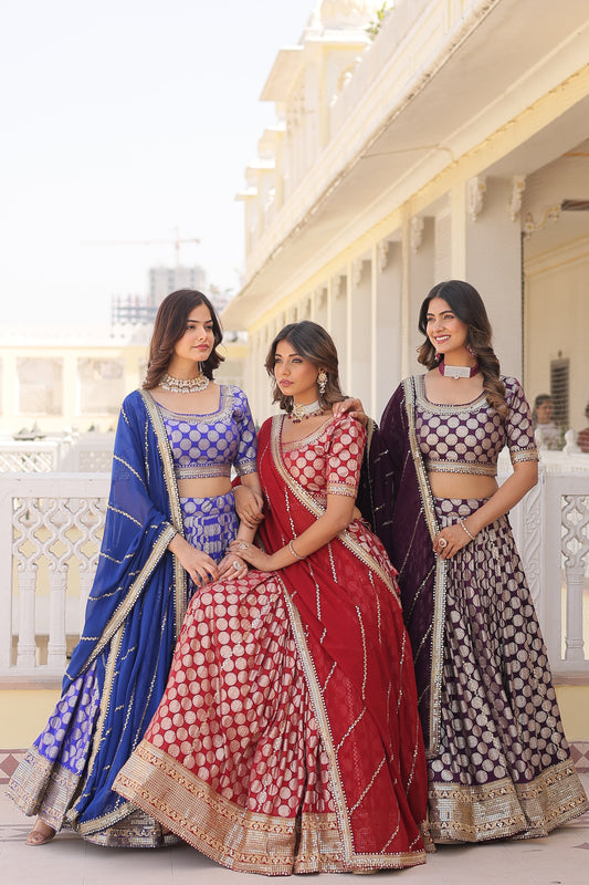 This Attractive Party Wear Silk Lehenga choli has a Regular-fit and is Made From High-Grade Fabrics And Yarn