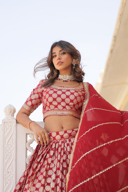 This Attractive Party Wear Silk Lehenga choli has a Regular-fit and is Made From High-Grade Fabrics And Yarn