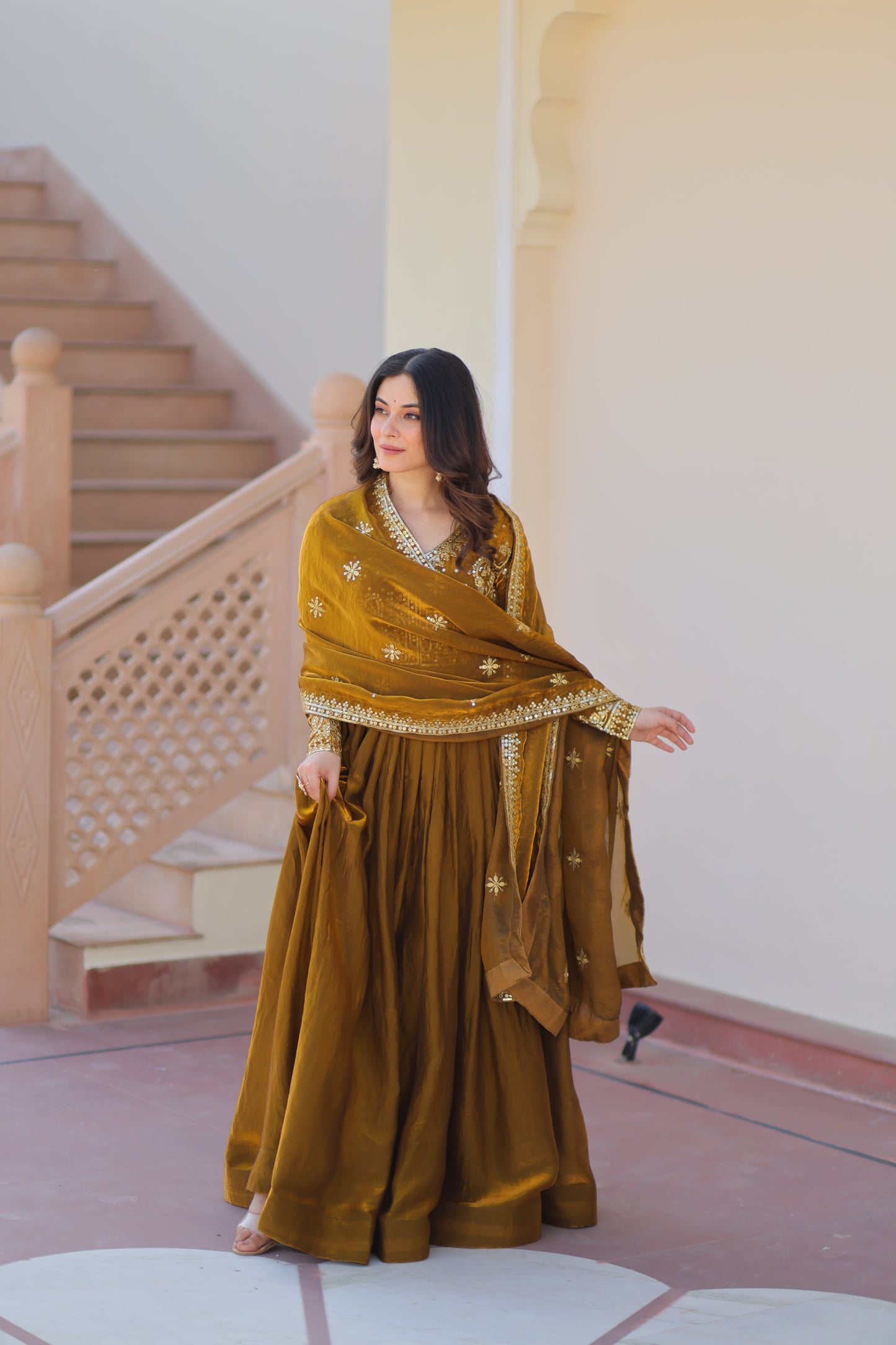 💗 Fendy Fabric gown with Sequins-Multi Embroidered Work Dupatta, it Designed to Smoothly Fitted all body types, gowns for women combine the best parts of  Indian Ethnic & Party wear into  stunning ensemble. 💝🤳 GOWN-DUPATTA COLLECTIONS 2025💃
