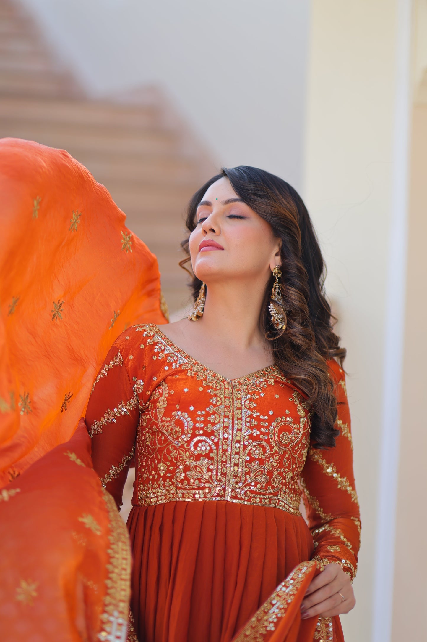 💗 Fendy Fabric gown with Sequins-Multi Embroidered Work Dupatta, it Designed to Smoothly Fitted all body types, gowns for women combine the best parts of  Indian Ethnic & Party wear into  stunning ensemble. 💝🤳 GOWN-DUPATTA COLLECTIONS 2025💃