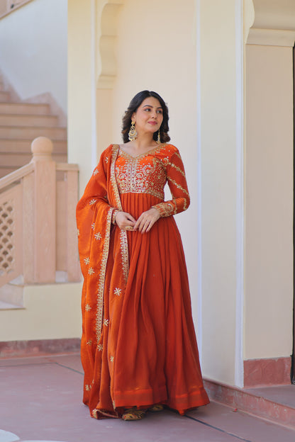 💗 Fendy Fabric gown with Sequins-Multi Embroidered Work Dupatta, it Designed to Smoothly Fitted all body types, gowns for women combine the best parts of  Indian Ethnic & Party wear into  stunning ensemble. 💝🤳 GOWN-DUPATTA COLLECTIONS 2025💃