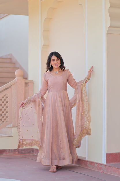 🤳🏻 PREMIUM READYMADE GOWN-DUPATTA COLLECTIONS 2025 💃🏻  💗 Fendy Chiffon gown with Sequins-Multi Embroidered Work Dupatta, it Designed to flatter all body types, gowns for women combine the best parts of western and Indian wear into one stunning ensemble. 💝