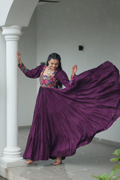 💃🏻 NAVRATRI COLLECTIONS-2025 🤳  #Gownlove💕 #Navratri2025