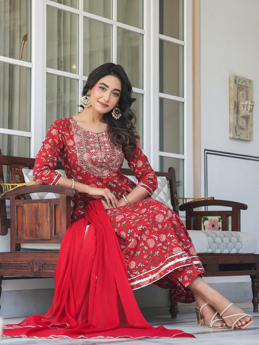 Elegant Red Floral Embroidered Kurti Set with Dupatta – 3 Piece Kurti