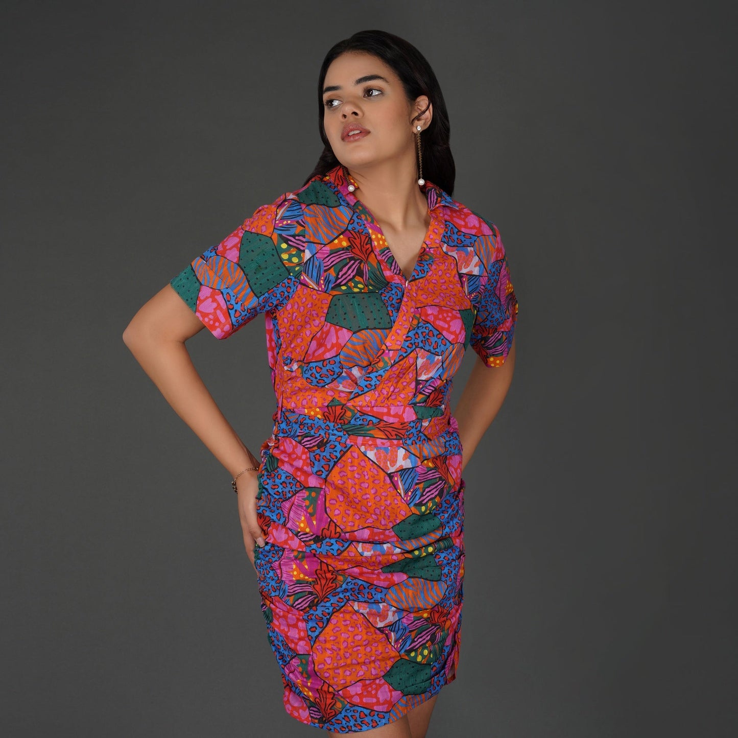 Vibrant Abstract Dress with Gathered Slim Fit Details