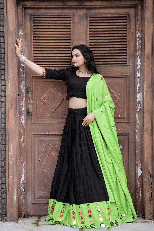 💕 Attractive Reyon Real Mirror Works Lehenga Choli Dupatta Set 💃🏻