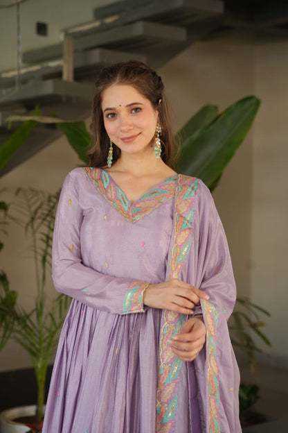 💗  Chinnon Fabric gown with Sequins & Multi Thread  Embroidered Work, It looks graceful for women, it Designed to flatter all body types, gowns for women combine the best parts of western and Indian wear into one stunning ensemble. 💝